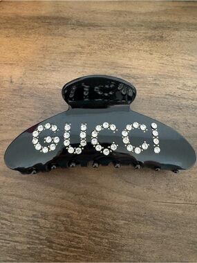 Crystal Logo Black Hair Jaw Clip